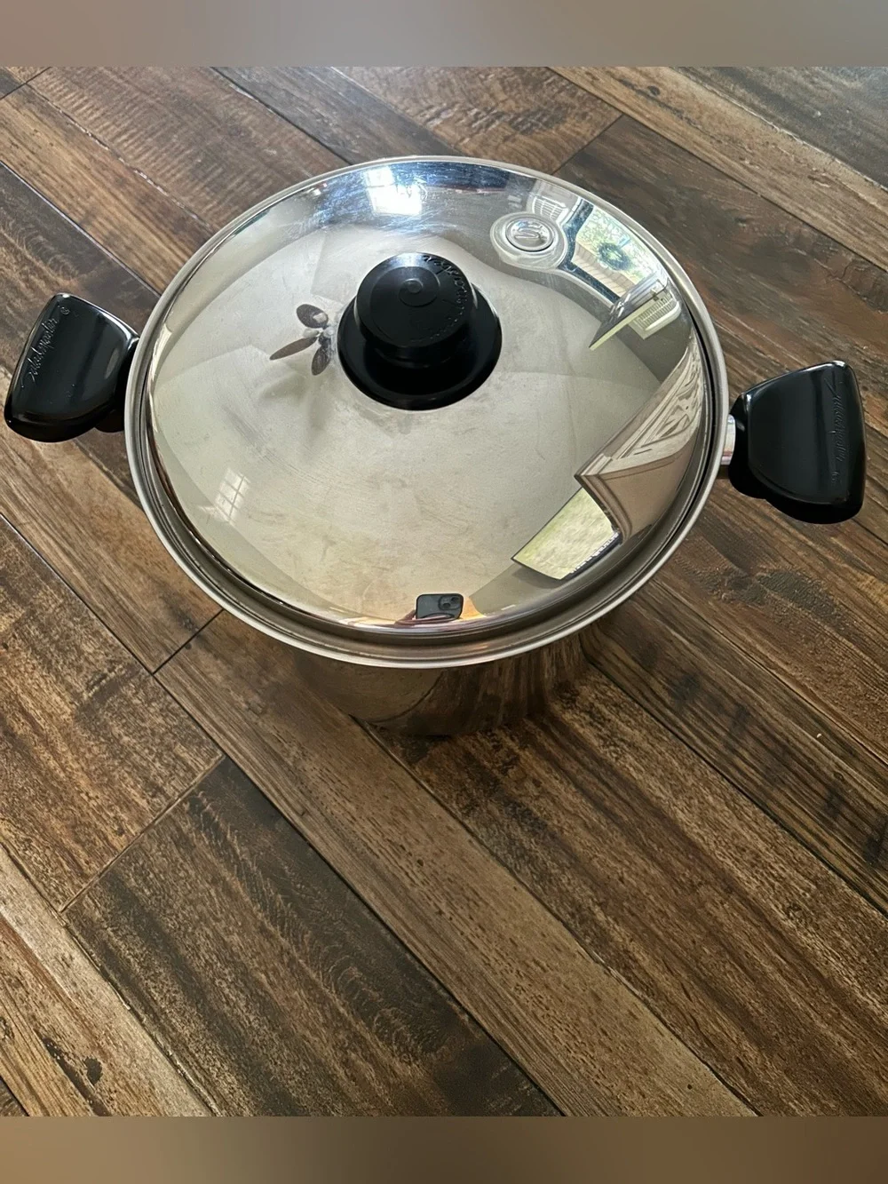 vintage Saladmaster stock pot made of T304S stainless steel